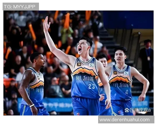 方硕的篮球之路：从青年才俊到职业赛场的蜕变与挑战