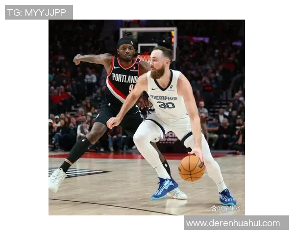 勇士与灰熊激战正酣NBA直播精彩瞬间不容错过